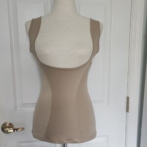 Maidenform Body  Shapewear Tank.